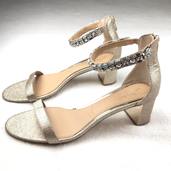 Badgley Mischka gold sparkling sandals - Picture 3 of 6